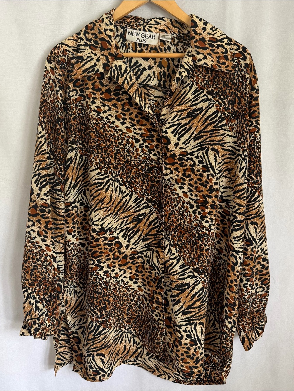New Gear Button Up Shirt Womens 18/20W Brown Animal Print Safari Tunic Top
